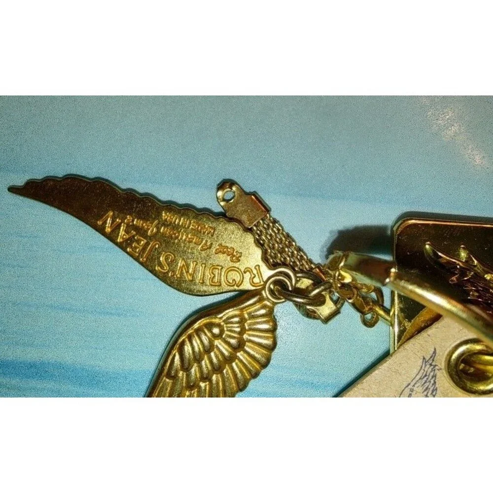 Men's Gold Tone Metal Robin's Jeans Angel Wings Keychain & Bar Tag Only No Jeans